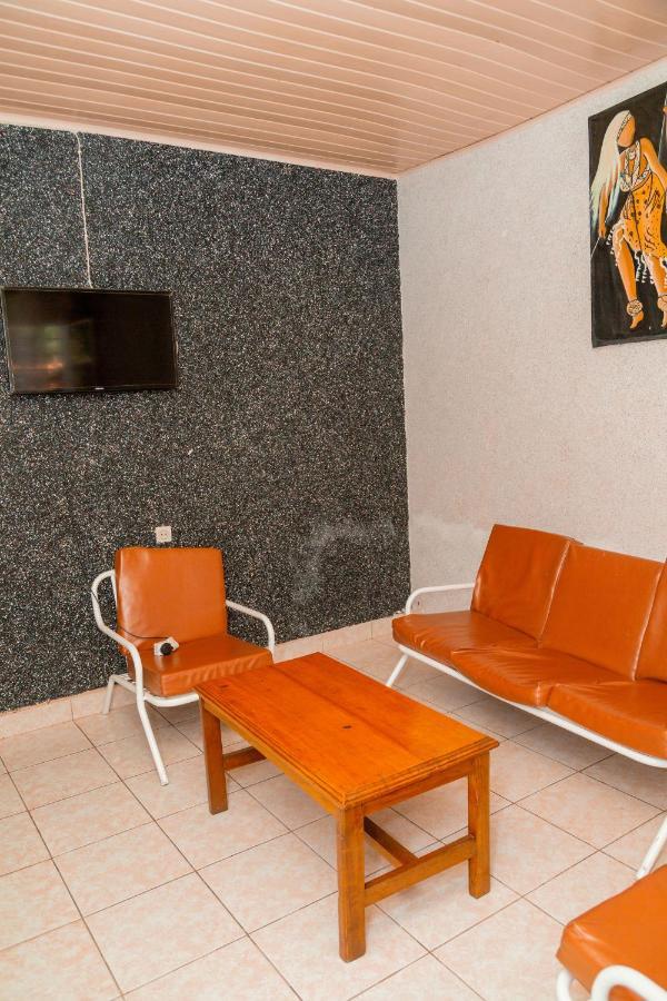 Auberge La Caverne Kigali Exterior foto
