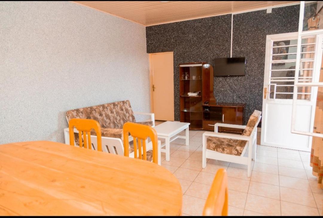 Auberge La Caverne Kigali Exterior foto